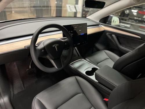 Tesla Model Y Long Range Dual Motor AWD