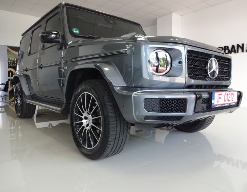 Mercedes-Benz G 500